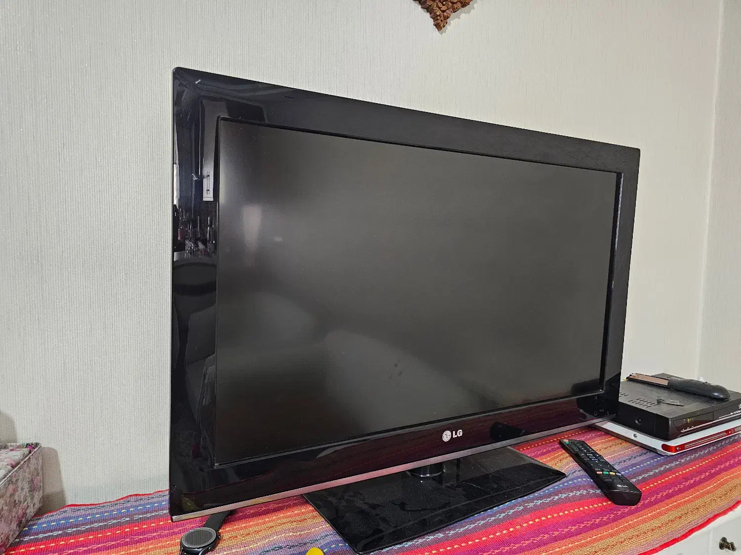 تلویزیون LCD ال جی|تلویزیون و پروژکتور|تهران, هفت حوض|دیوار