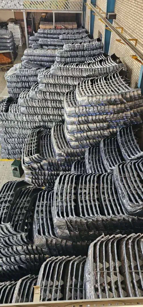 بدنه خودرو/ سپر و جلوپنجره پراید پرشیا ساینا 206|قطعات یدکی و لوازم جانبی|شهریار, شهریار|دیوار