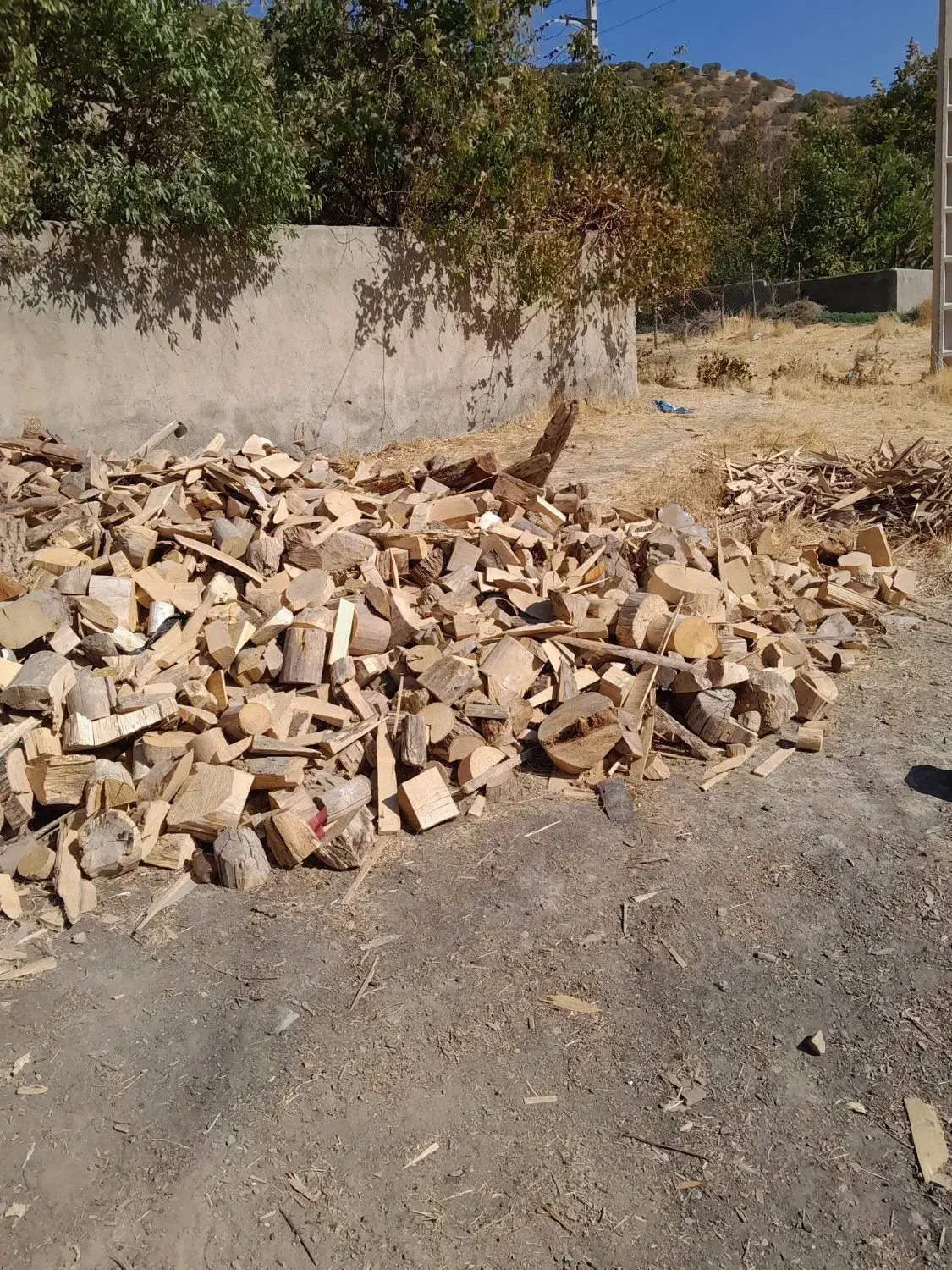 براده چوب و نخاله تجاری|مصالح و تجهیزات ساختمان|سروآباد, |دیوار