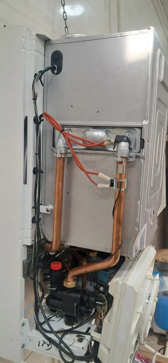 پکیچ بوتان با ضمانت|آبگرمکن، پکیج، شوفاژ|رشت, رشتیان|دیوار