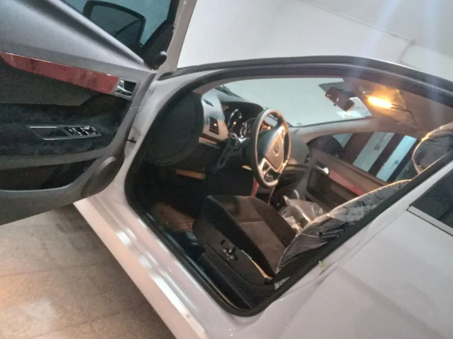 دنا پلاس ۶ دنده ....|خودرو سواری و وانت|پردیس, فاز ۸|دیوار