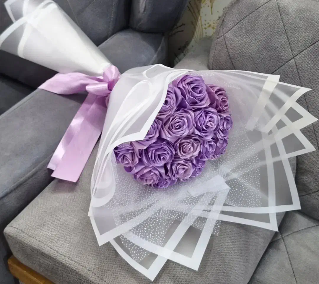 رز ربانی، پول آرایی، گل آرایی طبیعی|گل مصنوعی|اصفهان, ملک‌شهر|دیوار