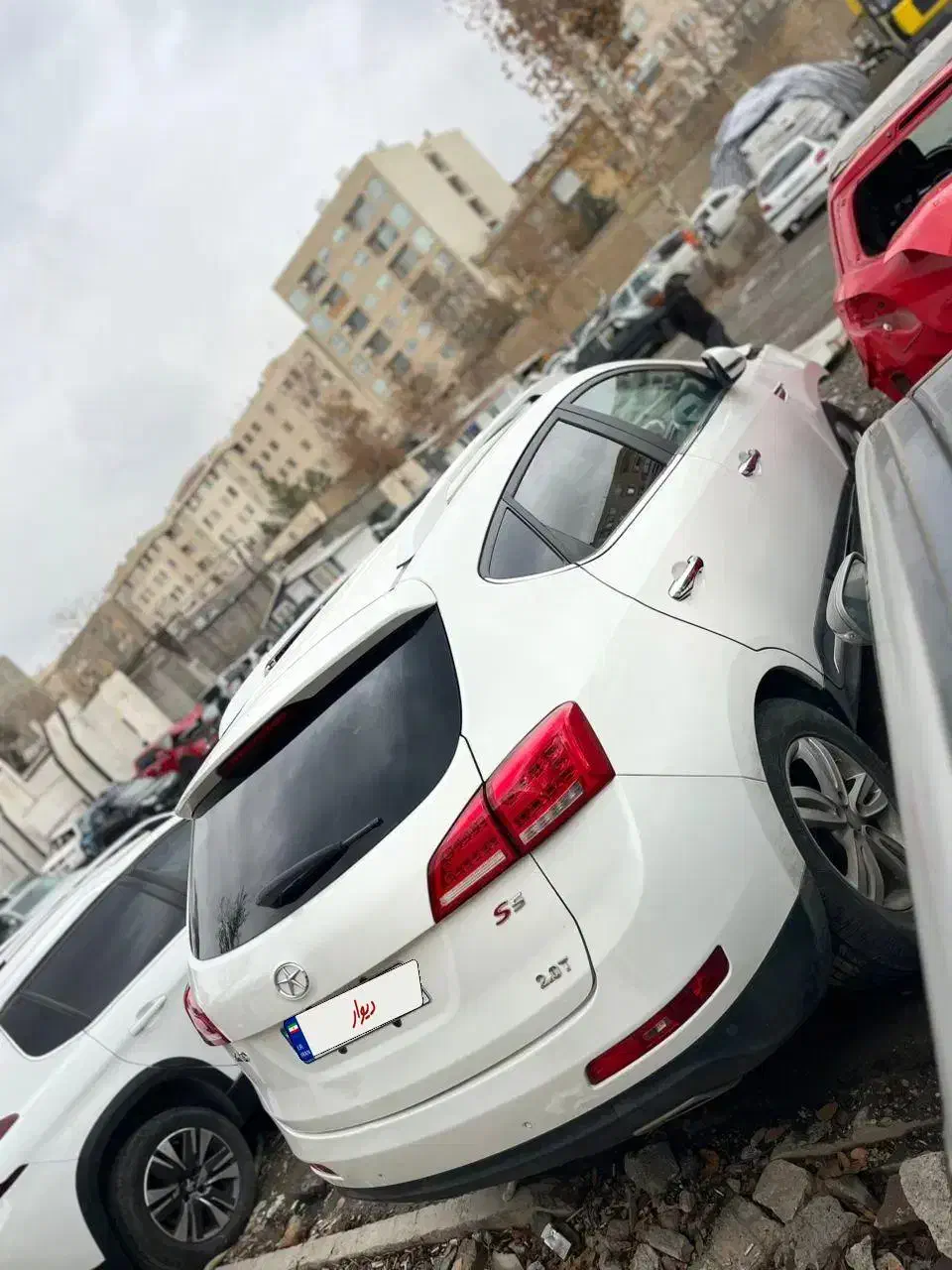 جک S5مدل ۹۶ دنده ای تصادفی|خودرو سواری و وانت|تهران, حکیمیه|دیوار