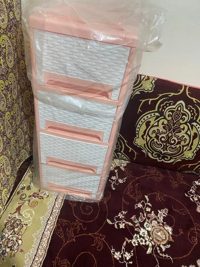 چهار کشو|جاکفشی، کمد، دراور|نکا, |دیوار