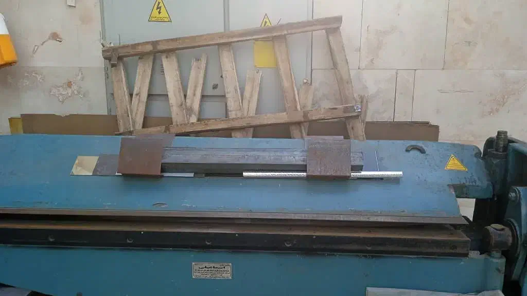 دستگاه خم کن دستی ۲متری|ماشینآلات صنعتی|اهواز, پادادشهر|دیوار