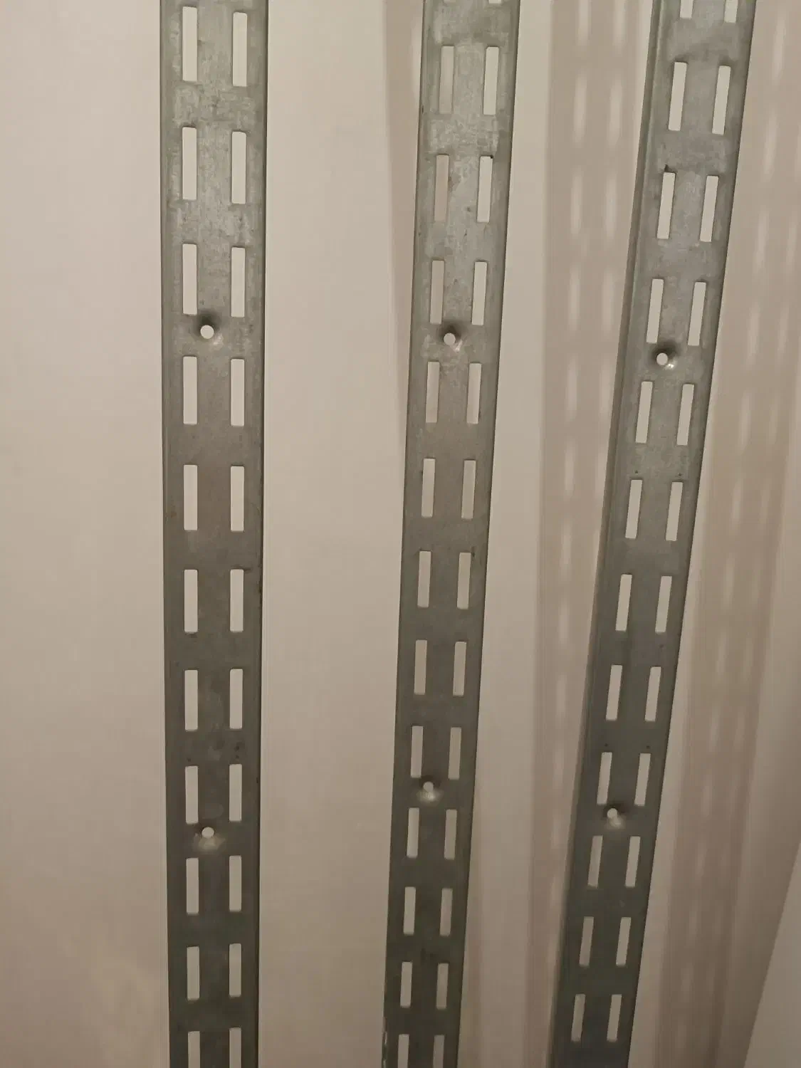 مانکن و میله دیواری و شاخک هاش|فروشگاه و مغازه|گرگان, |دیوار