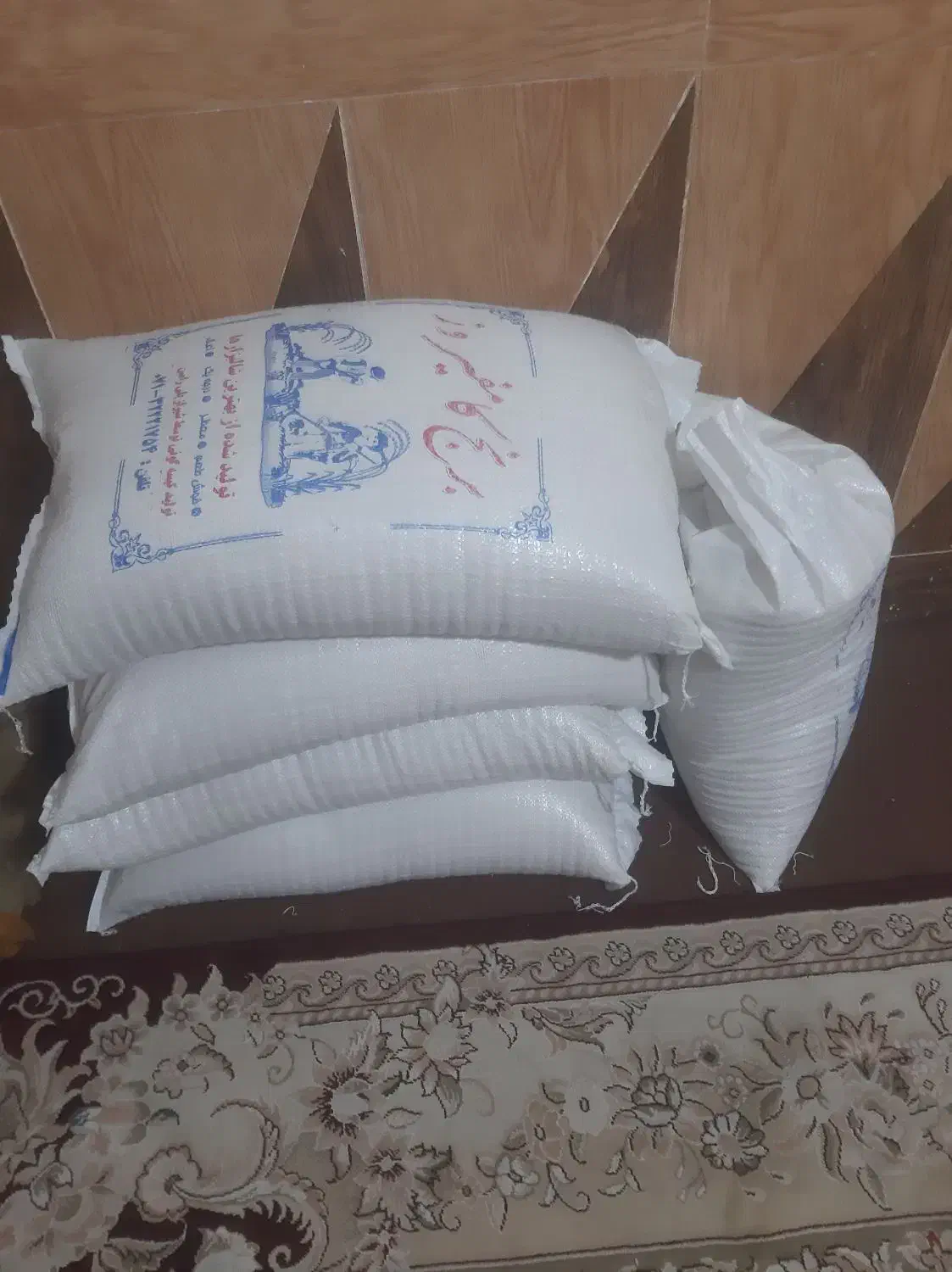 برنج کامفیروزی درجه ۱|خوردنی و آشامیدنی|مرودشت, فاز اول شهرک فرهنگیان|دیوار