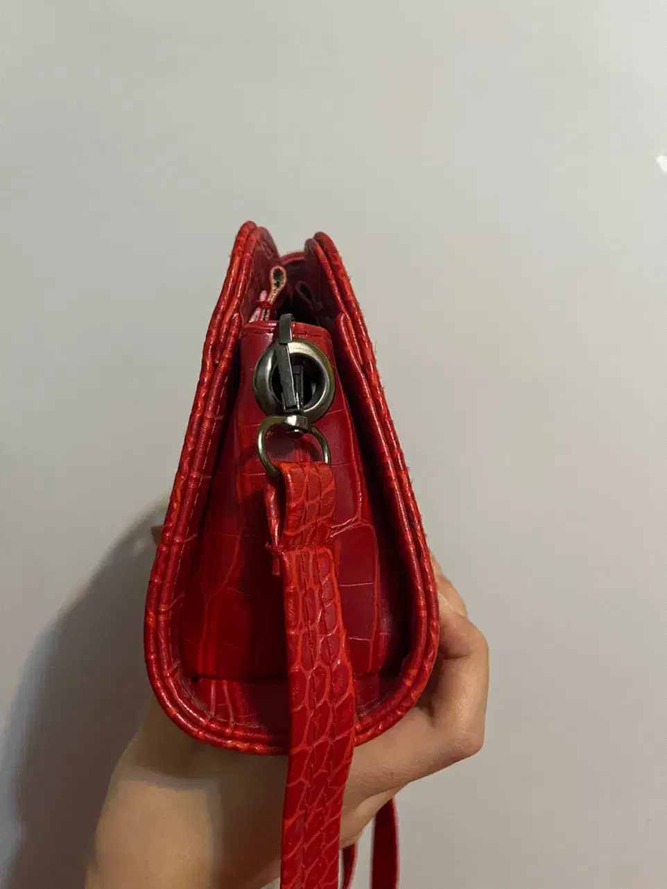 کیف چرم شبرو قرمز|کیف، کفش، کمربند|شاهین‌شهر, امام حسین|دیوار