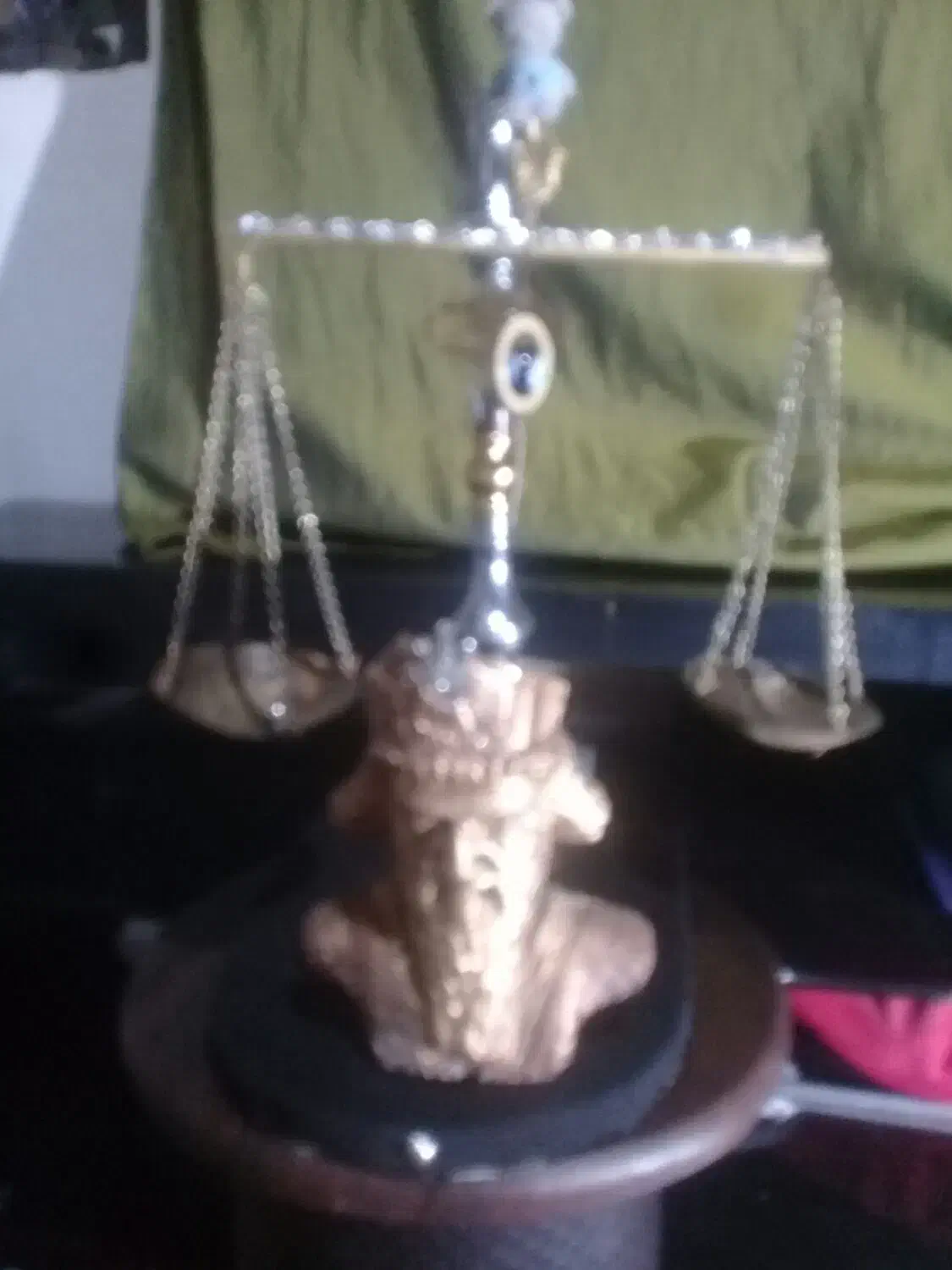 ترازوی قدیمی|کلکسیون اشیاء عتیقه|مهدی شهر, |دیوار