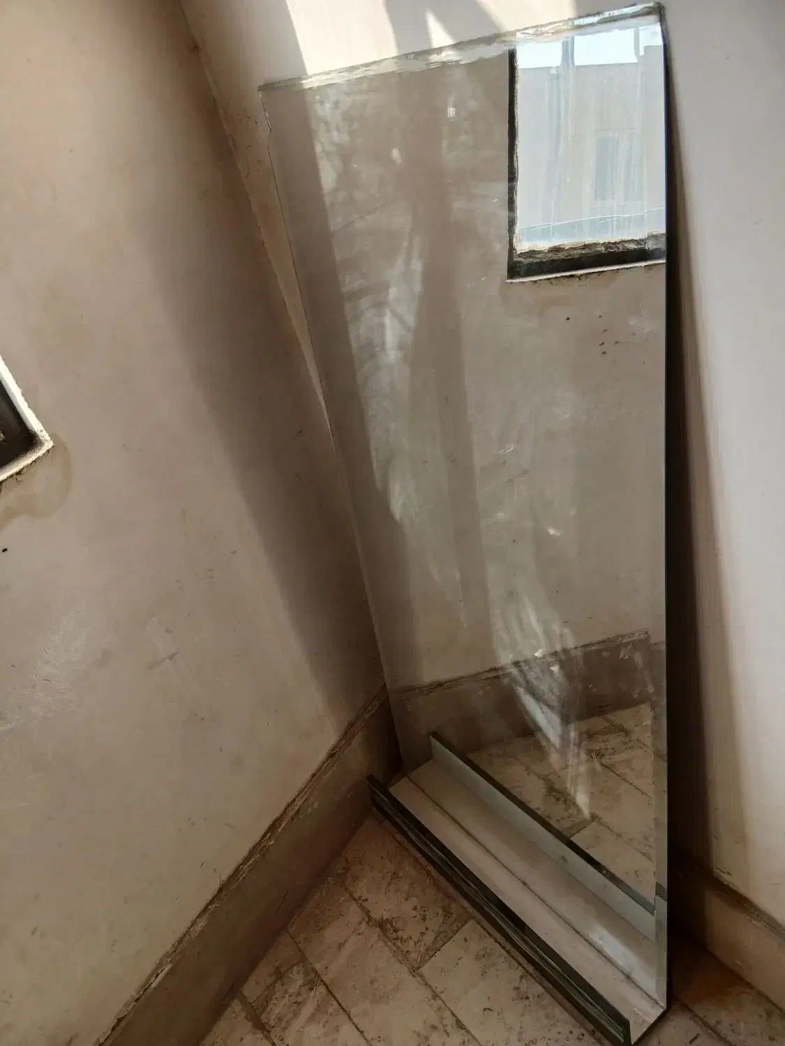 آینه قدی|آینه|بومهن, |دیوار