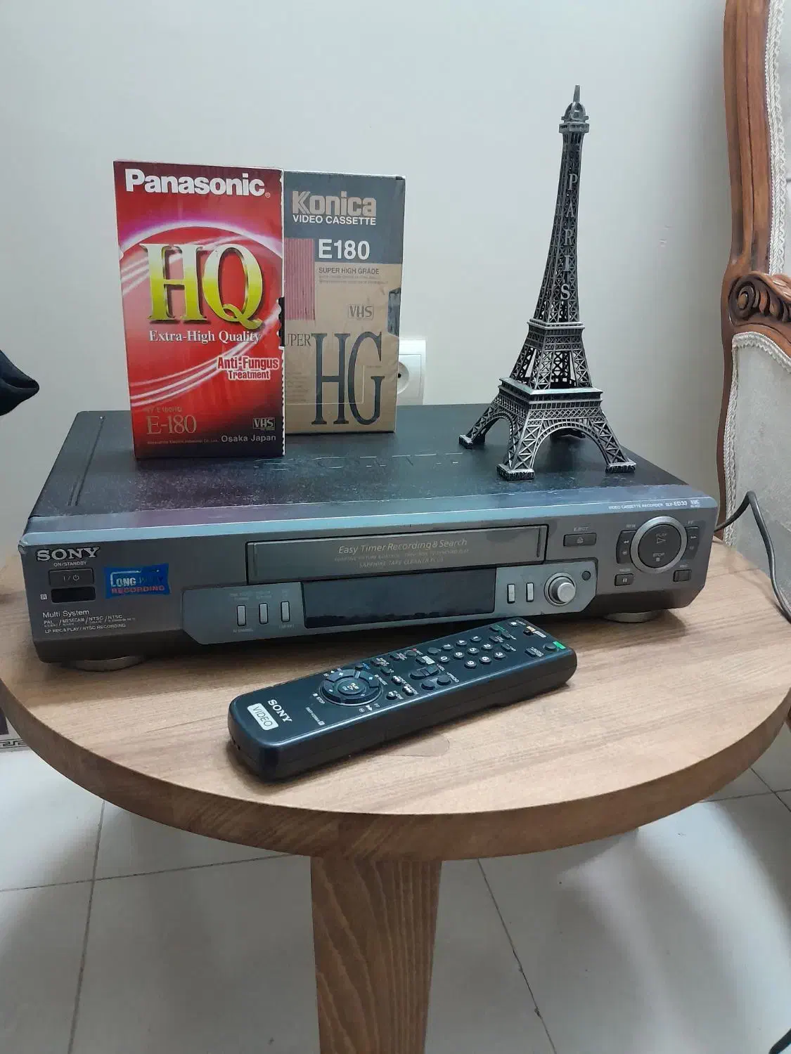 ویدیو سونی نوار بزرگ ED33با کنترل|پخش‌کننده DVD و ویدیو|تهران, شهرک شریفی|دیوار