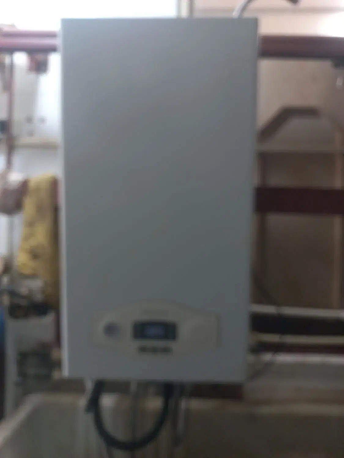 پکیج اریستون ۲۴ هزار|آبگرمکن، پکیج، شوفاژ|قم, زنبیل آباد|دیوار