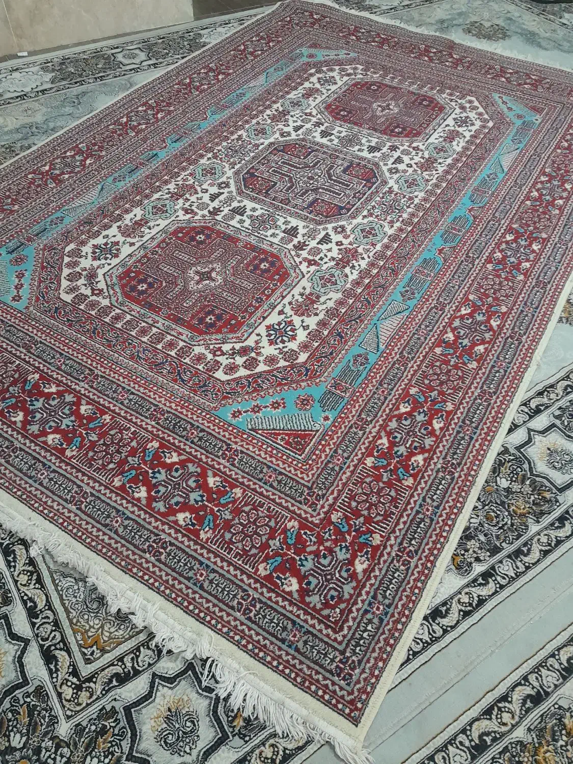 فرش ۶متری تمام نخ|فرش|خرم‌آباد, |دیوار