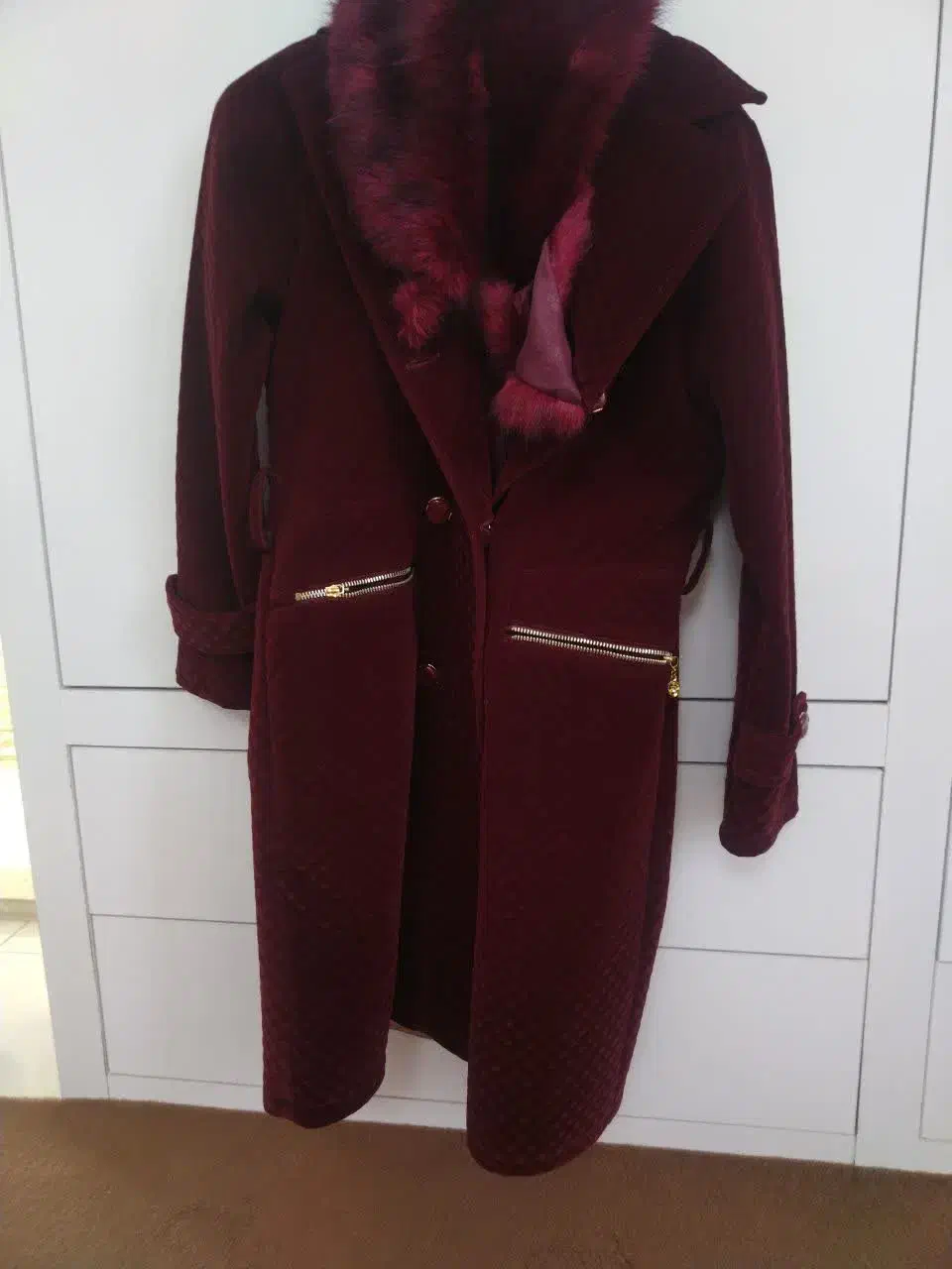 پالتو و لباس مجلسی|لباس|گناباد, |دیوار