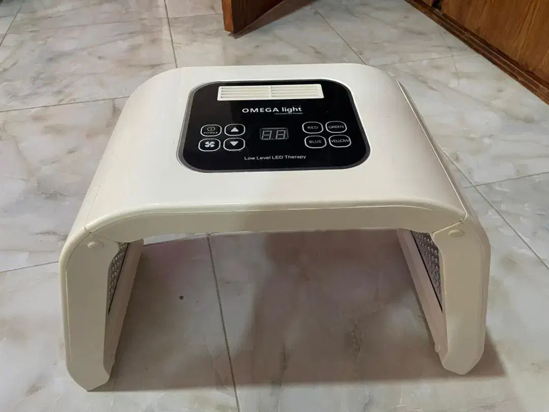 دستگاه پاکسازی صورت|آرایشی، بهداشتی، درمانی|نور, |دیوار