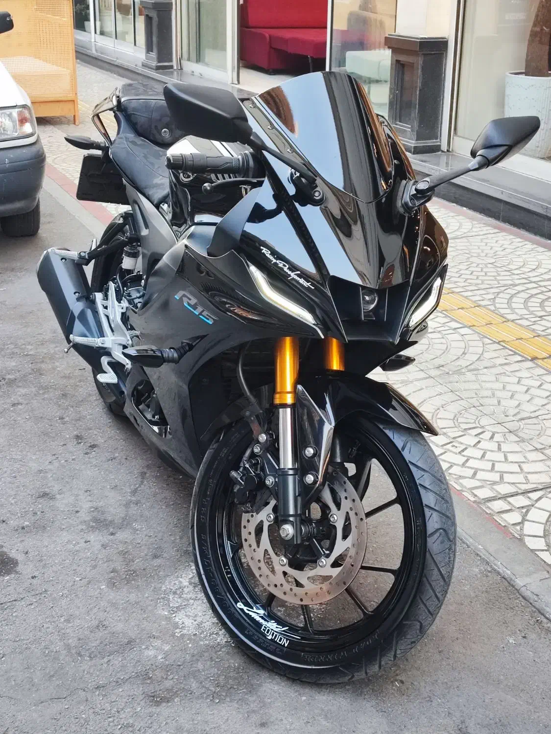 (r25)یاماها r15 v4 YAMAHA|موتورسیکلت|تهران, یافت‌آباد|دیوار