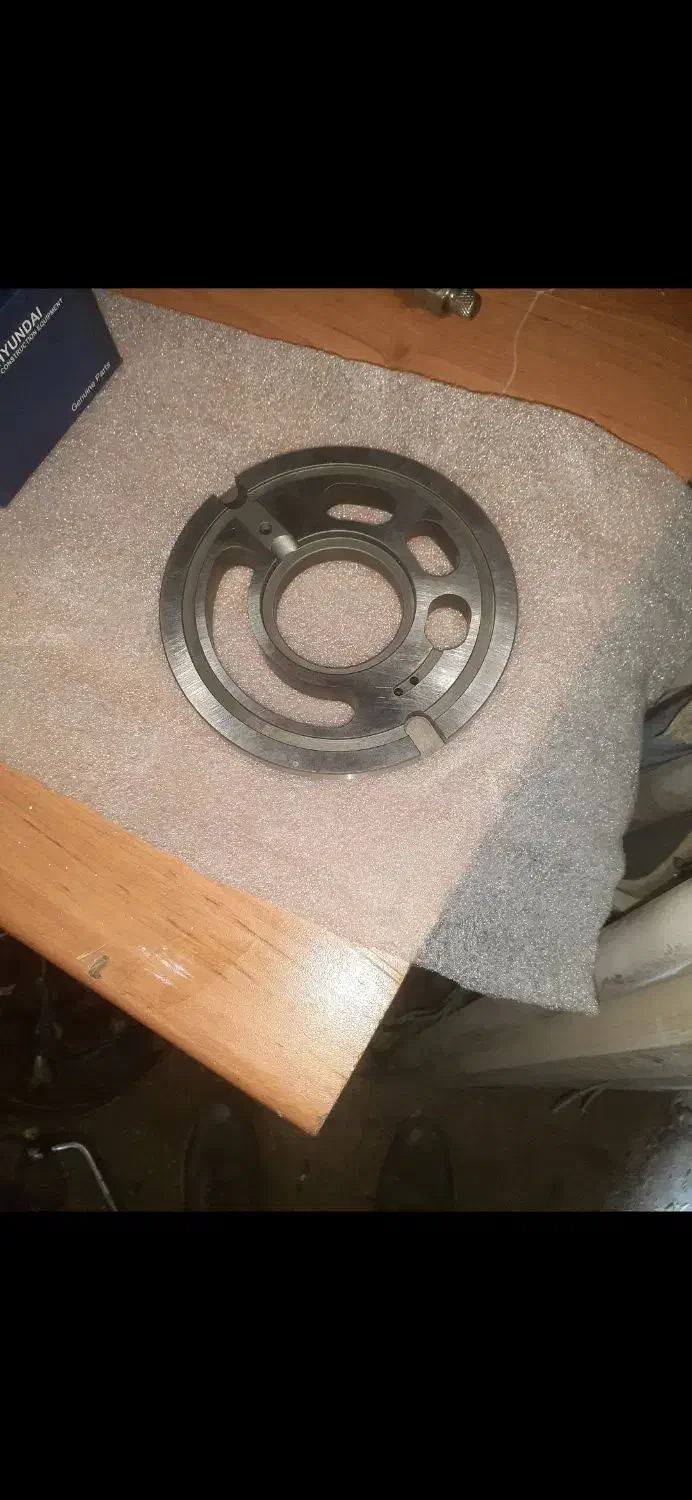 پمپ هیدرولیک بیل مکانیکی هیوندا|قطعات یدکی و لوازم جانبی|چهاردانگه (تهران), |دیوار