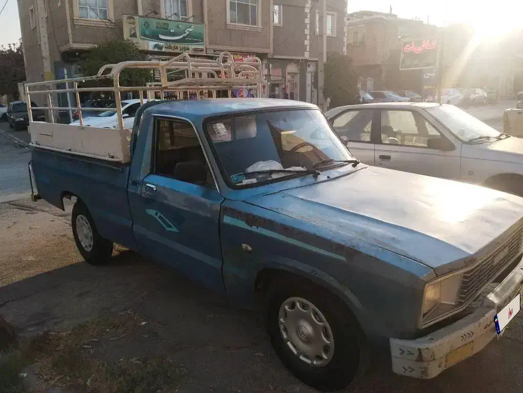 فروش مزدا۲۰۰۰ یا معاوضه|خودرو سواری و وانت|شیراز, کوشک میدان|دیوار