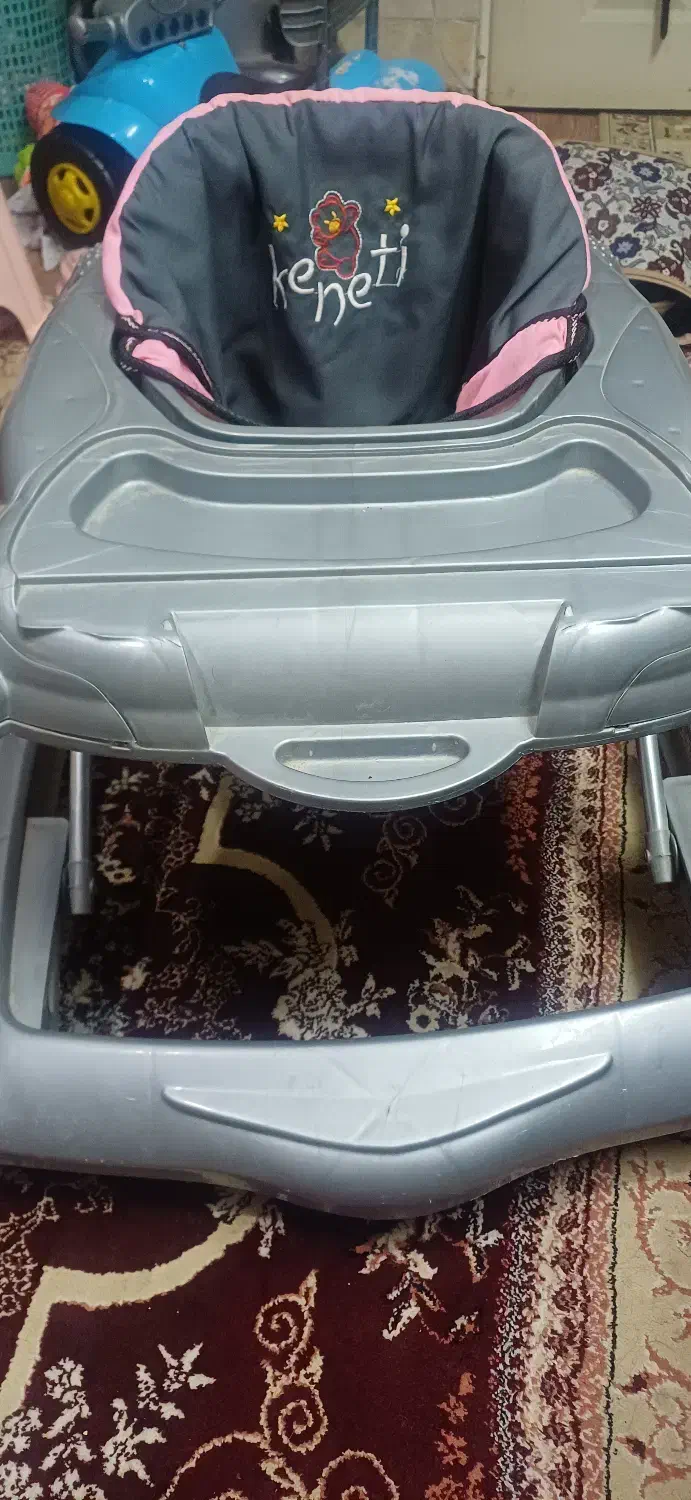 روروک سالم و تمیز|کالسکه و لوازم جانبی|قم, سراجه (۱۵ خرداد)|دیوار