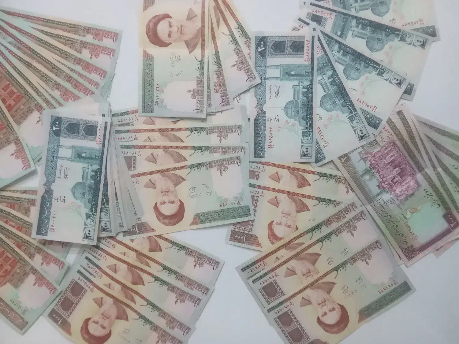 اسکناس نو قدیمی|کلکسیون سکه، تمبر، اسکناس|سبزوار, همت|دیوار