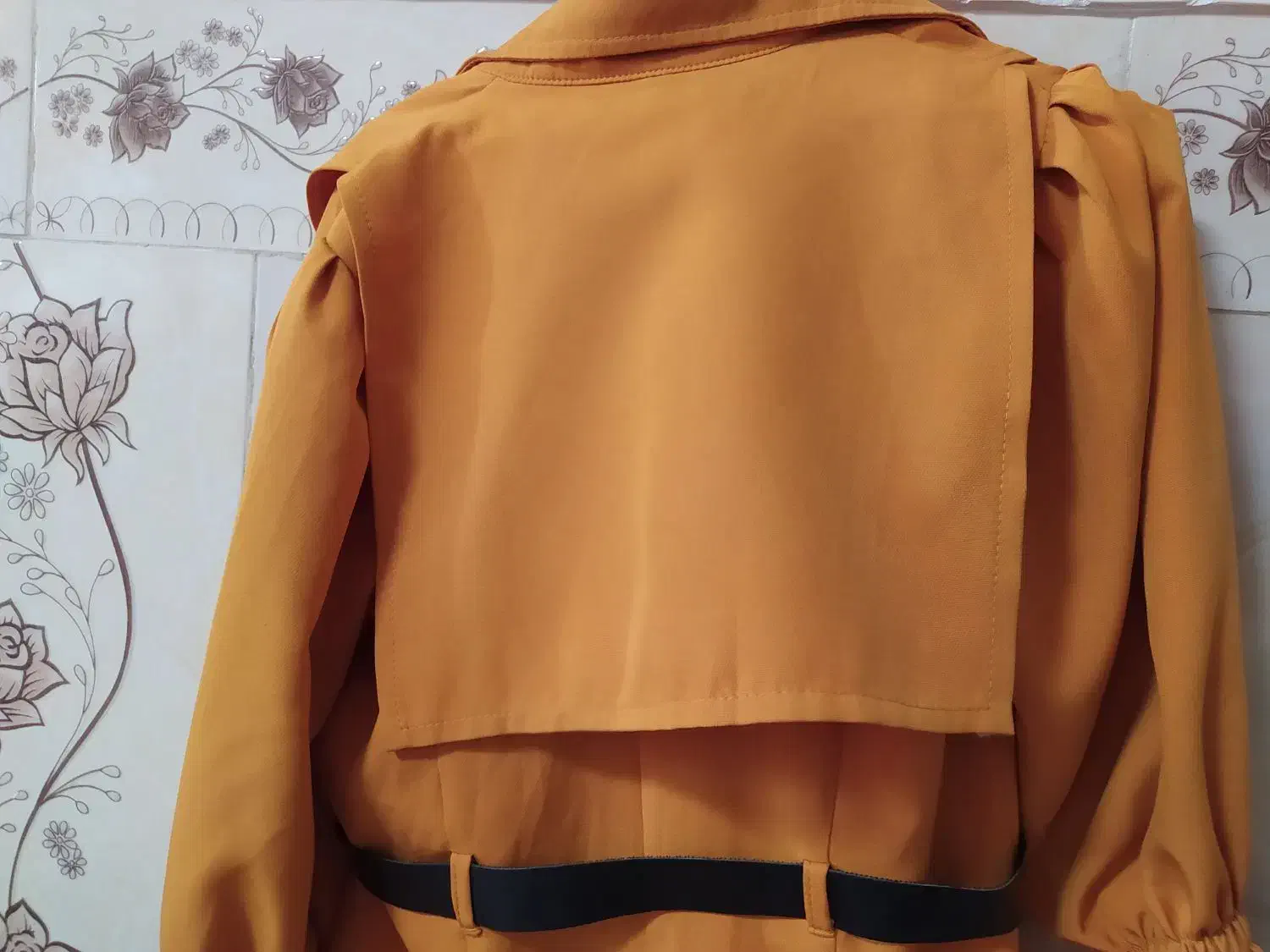 مانتو|لباس|زابل, |دیوار