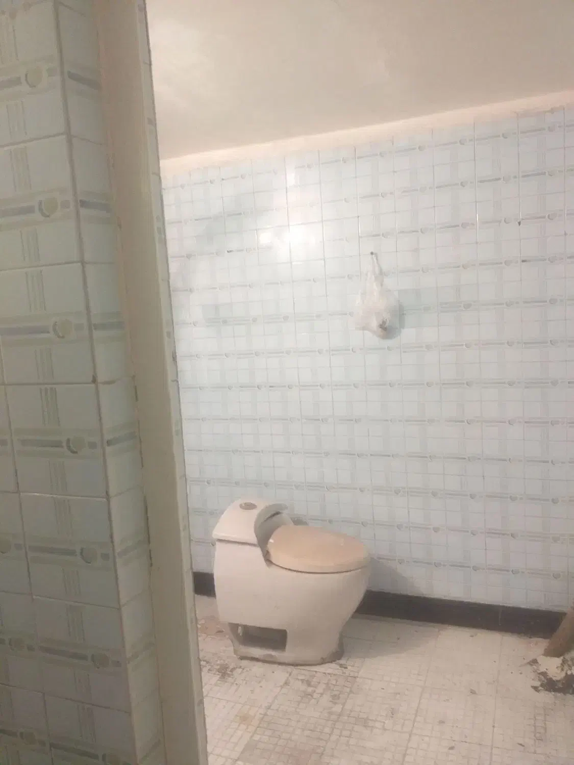 آپارتمان تک واحدی