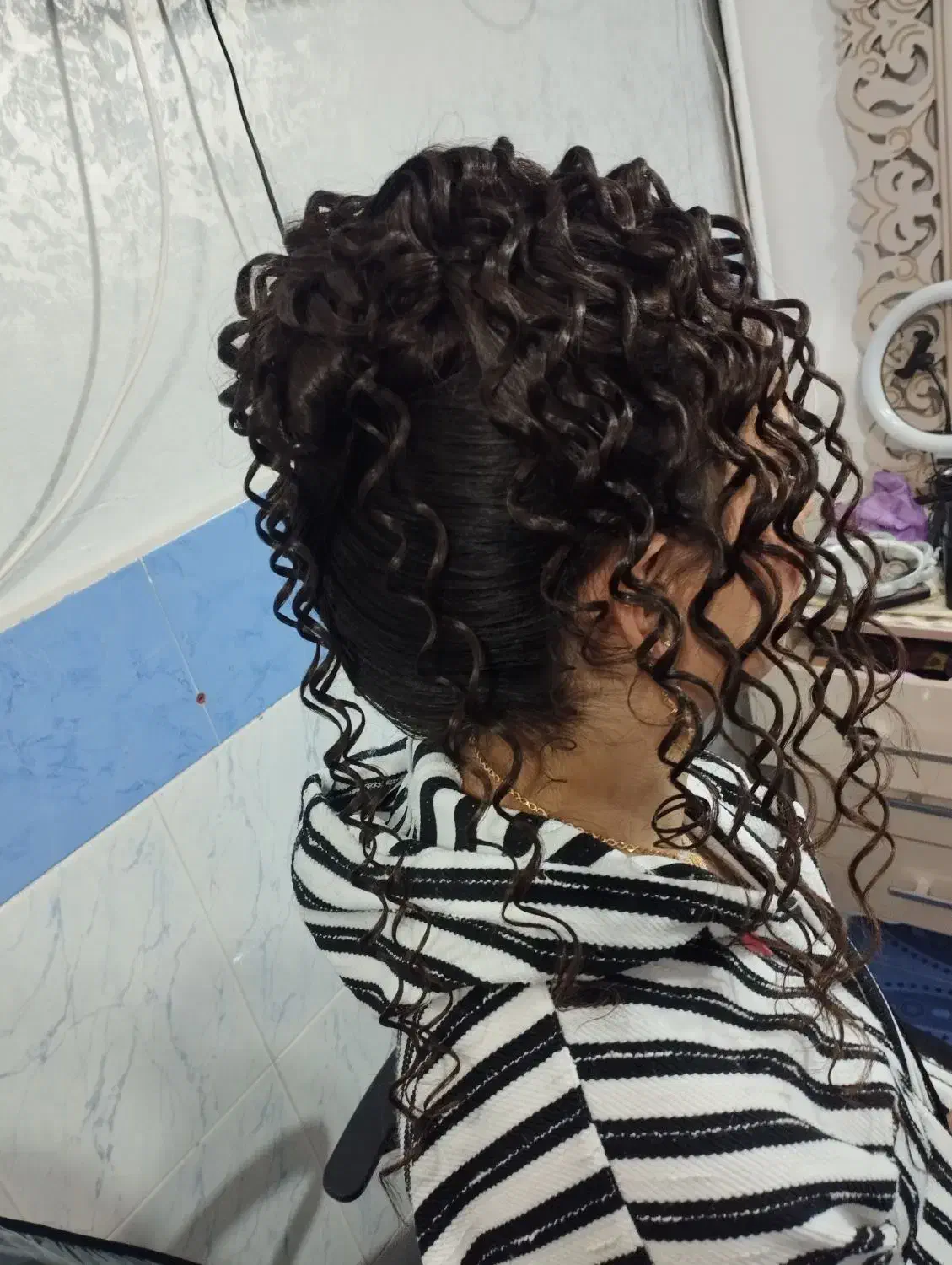 شینیون|خدمات آرایشگری و زیبایی|نقده, |دیوار