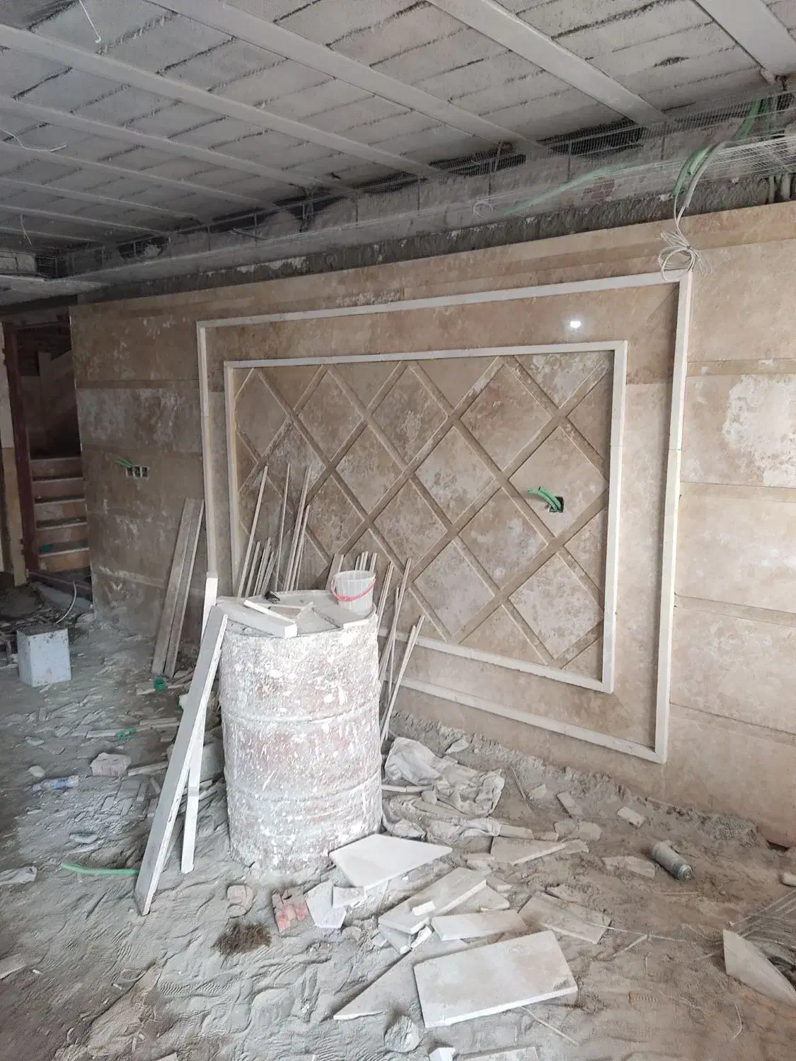 شاگرد ماهر برای نما کاری|استخدام معماری، عمران و ساختمانی|بناب, |دیوار
