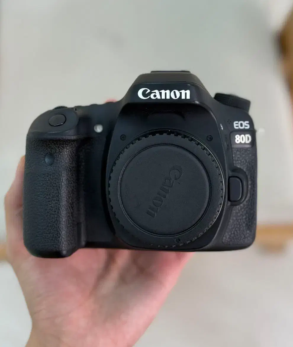 دوربین Canon EOS 80D Kit18-135 mm|دوربین عکاسی و فیلم‌برداری|رشت, گلسار|دیوار