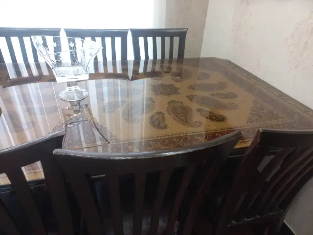 میز غذا خوری ۸ نفره چوبی در حد|میز و صندلی غذاخوری|فولادشهر, B6|دیوار