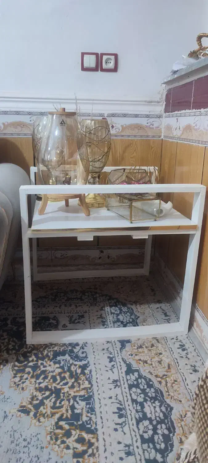 گل میز|مبلمان خانگی و میز عسلی|یاسوج, |دیوار