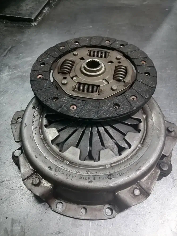 دیسک و صفحه پژو پراید 206و 207|قطعات یدکی و لوازم جانبی|کازرون, |دیوار