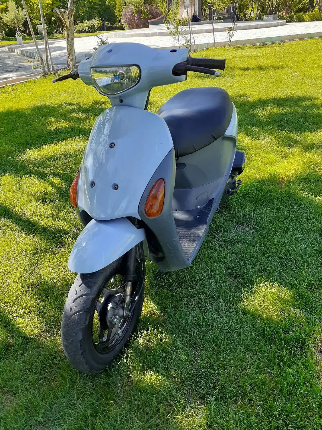 دوچرخه|دوچرخه، اسکیت، اسکوتر|قروه, |دیوار