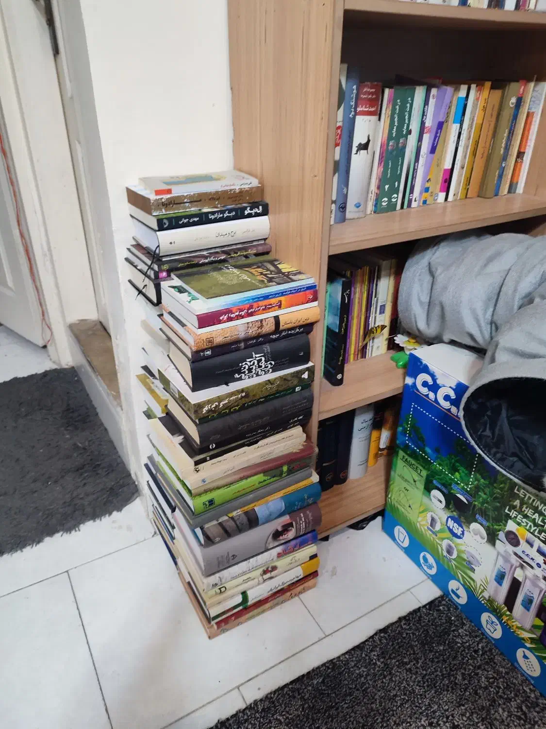 کتابخانه شخصی یکجا ۲۵ تومن|کتاب و مجله ادبی|تهران, دستغیب|دیوار