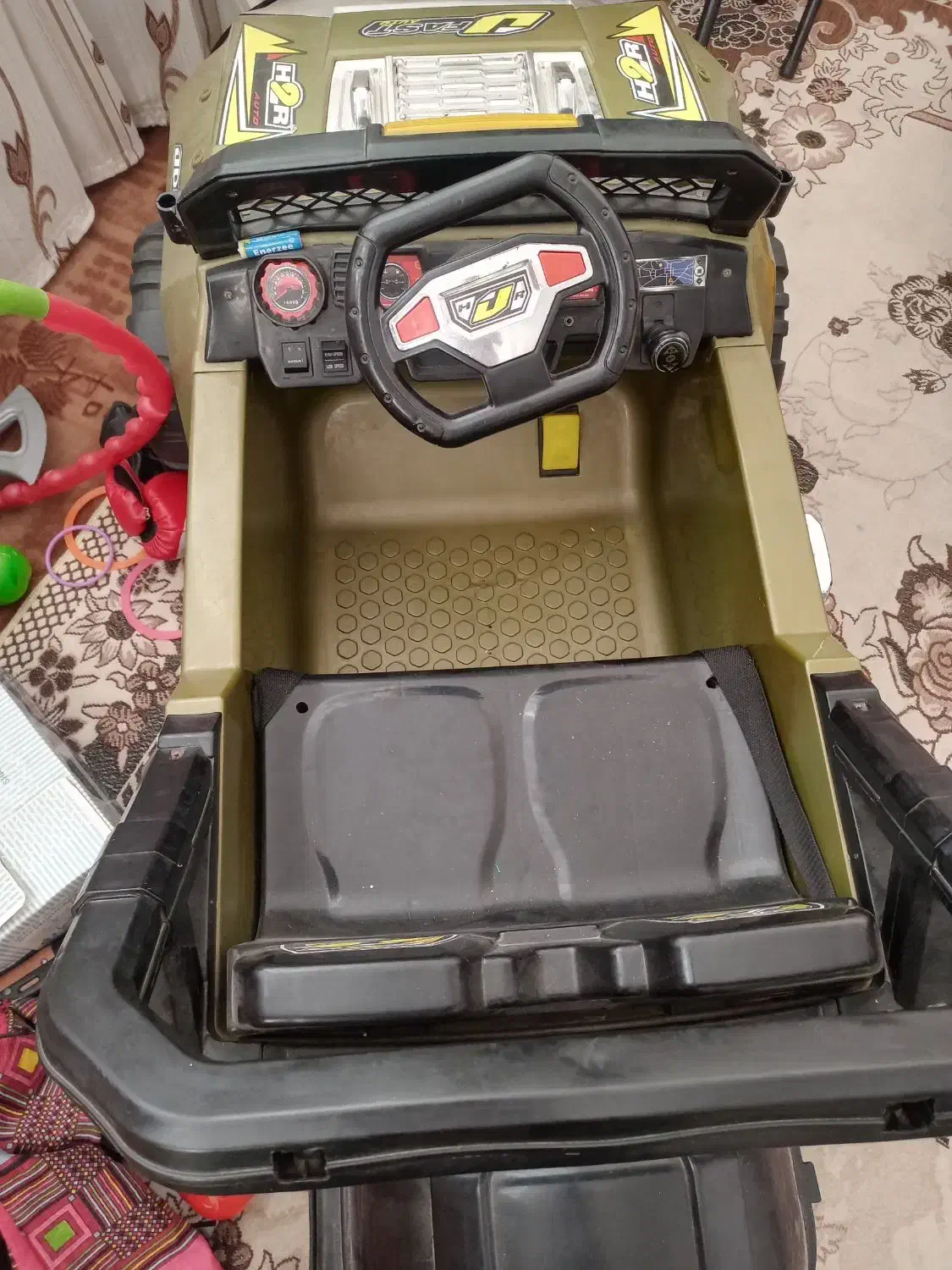 ماشین شارژی دوموتوره|اسباببازی بچه|یزد, |دیوار