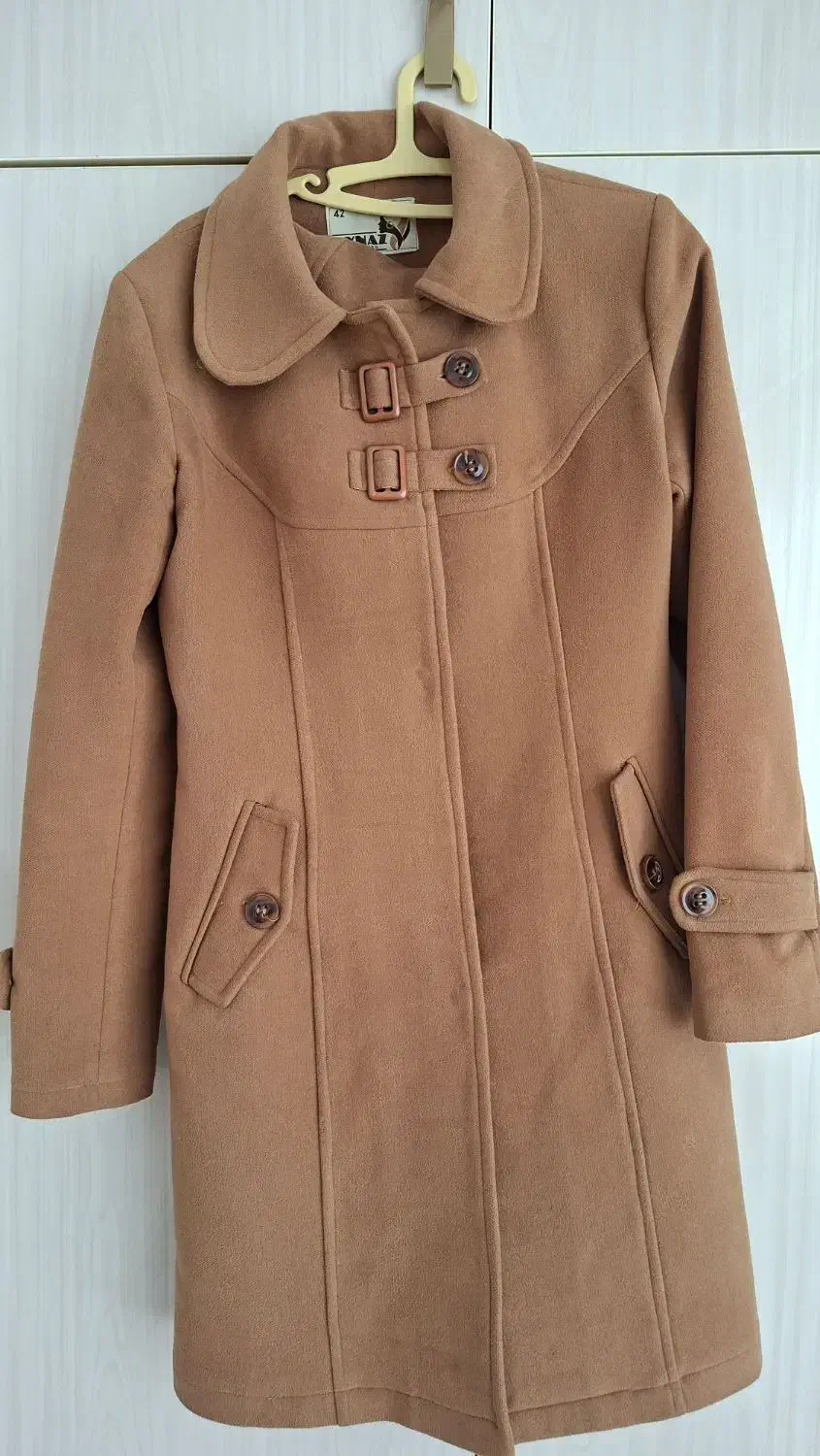 پالتو|لباس|لاهیجان, شیخ زاهد|دیوار