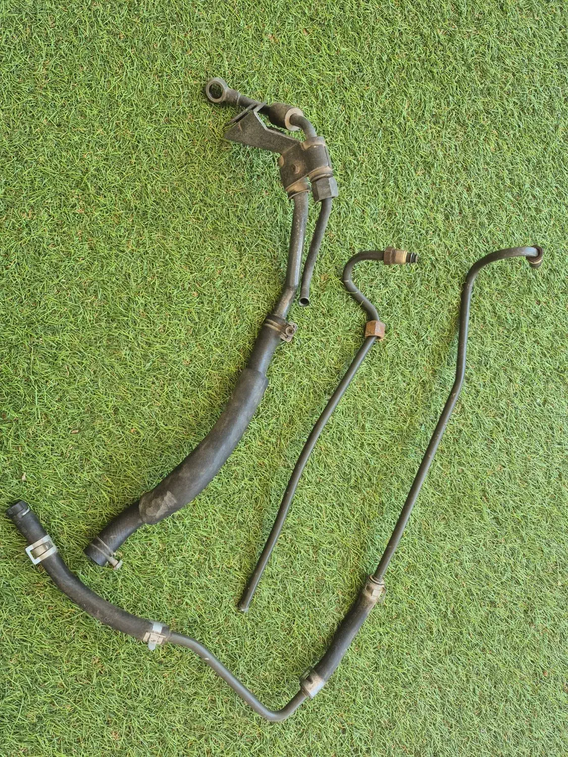 تعدادی وسایل اضافه خودرویی و شخصی|کیف، کفش، کمربند|شیراز, گلشن|دیوار