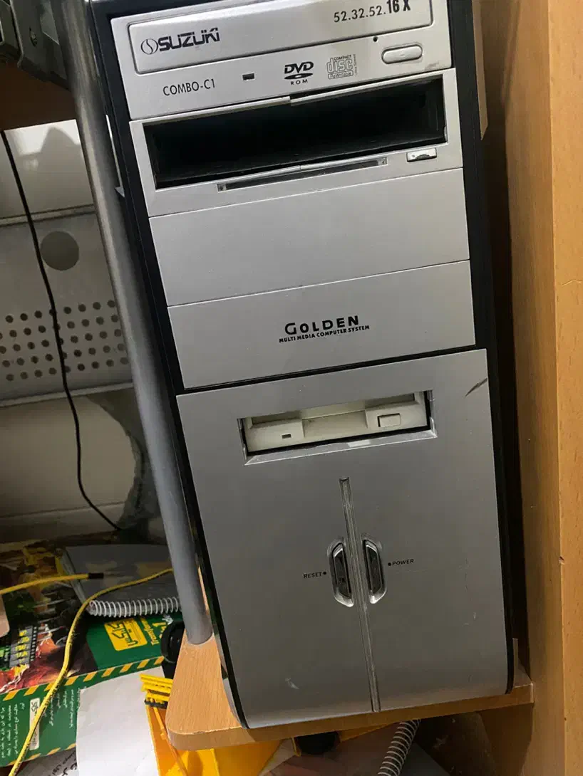 فروش مانیتور و کیس صفحه کلید|رایانه رومیزی|کرمان, |دیوار