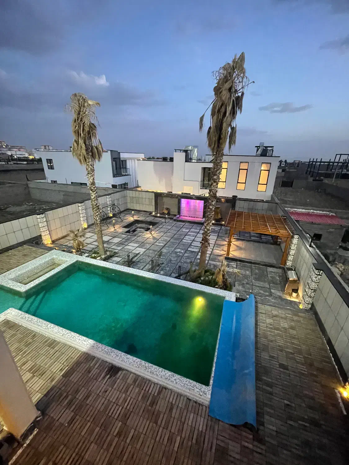 فروش (تهاتر) ویلای لاکچری|فروش خانه و ویلا|هشتگرد, شهرک افشاریه|دیوار