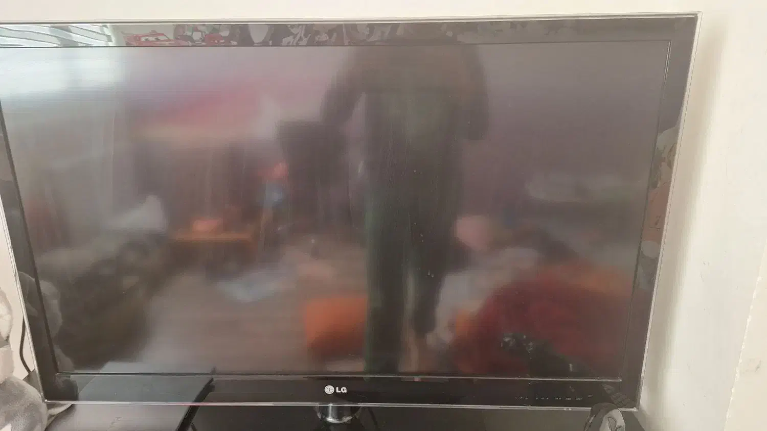 تلوزیون اصل|تلویزیون و پروژکتور|همدان, |دیوار