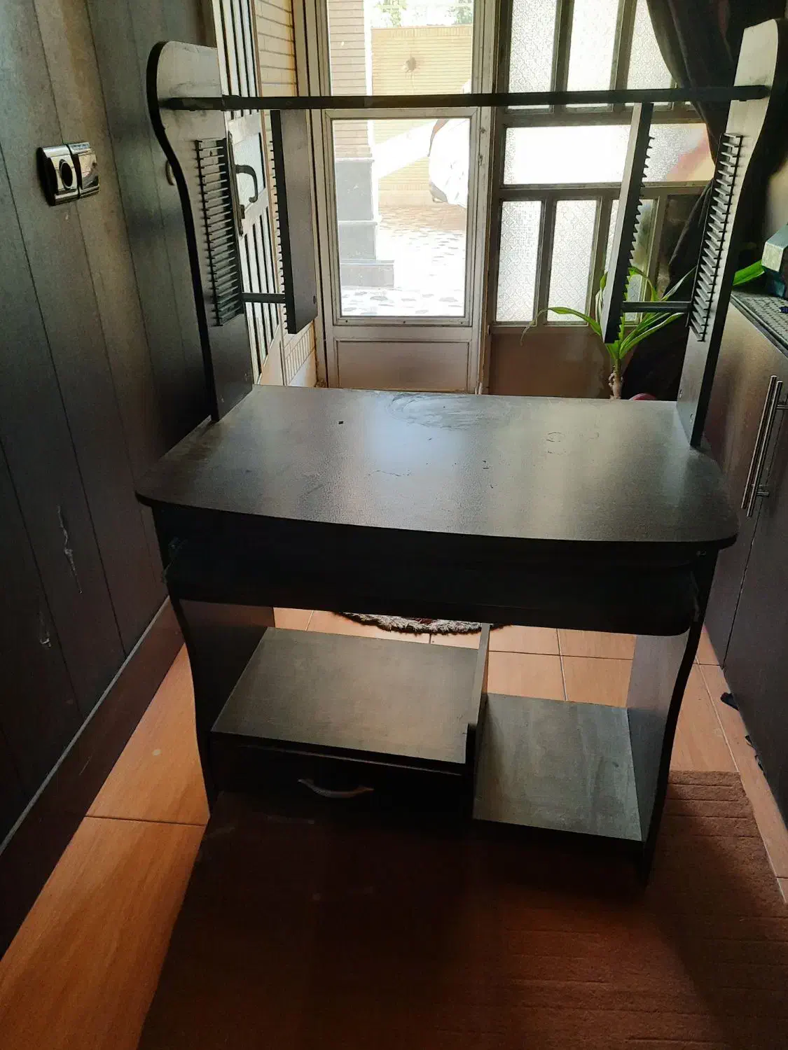 میز کامپیوتر ام دی اف اصل|میز تحریر و کامپیوتر|کازرون, |دیوار