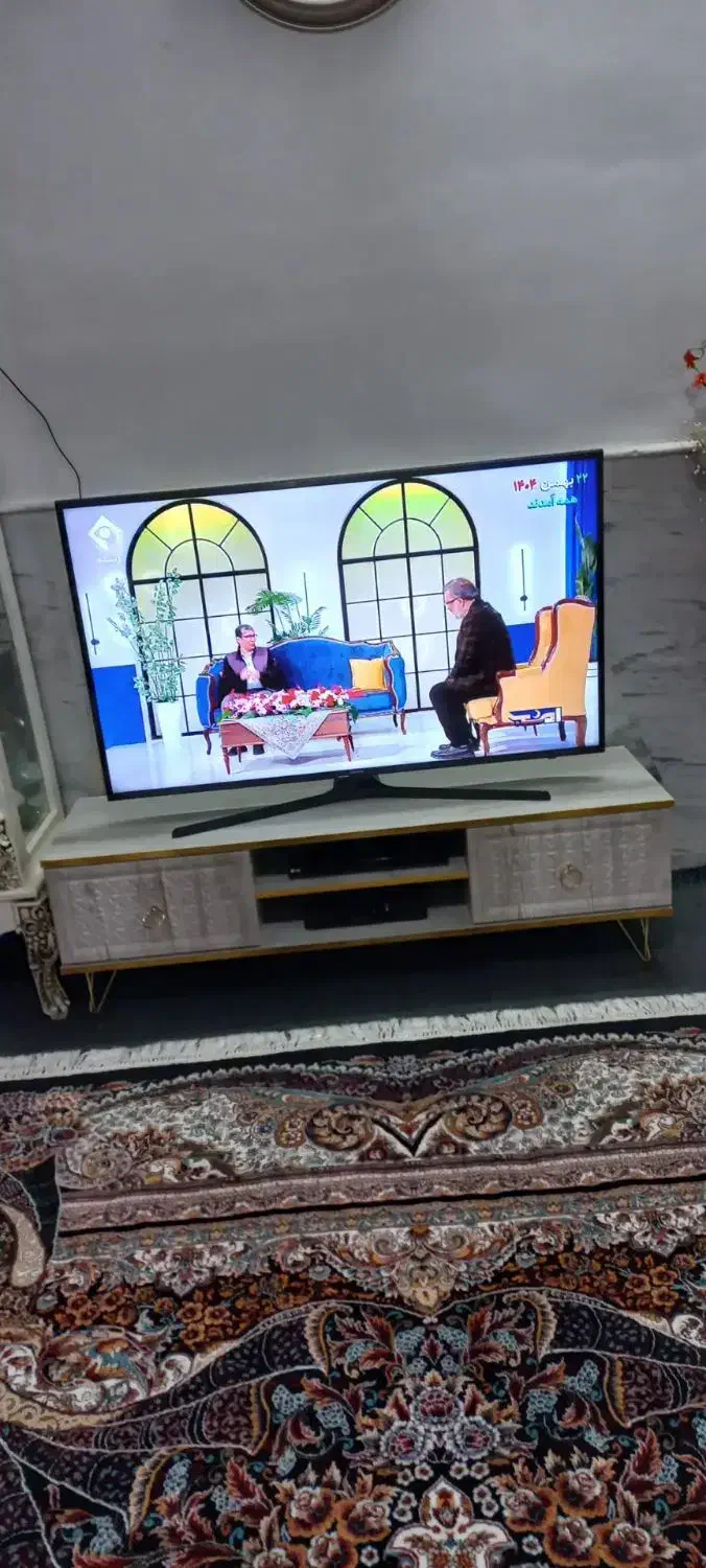 تلویزیون|تلویزیون و پروژکتور|قم, باسکول|دیوار