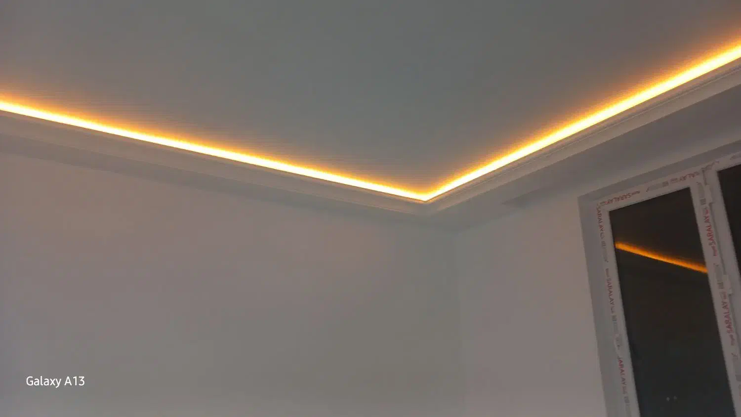 انجام‌کلیه امور برق ساختمان و صنعتی|خدمات پیشه و مهارت|کرمانشاه, |دیوار