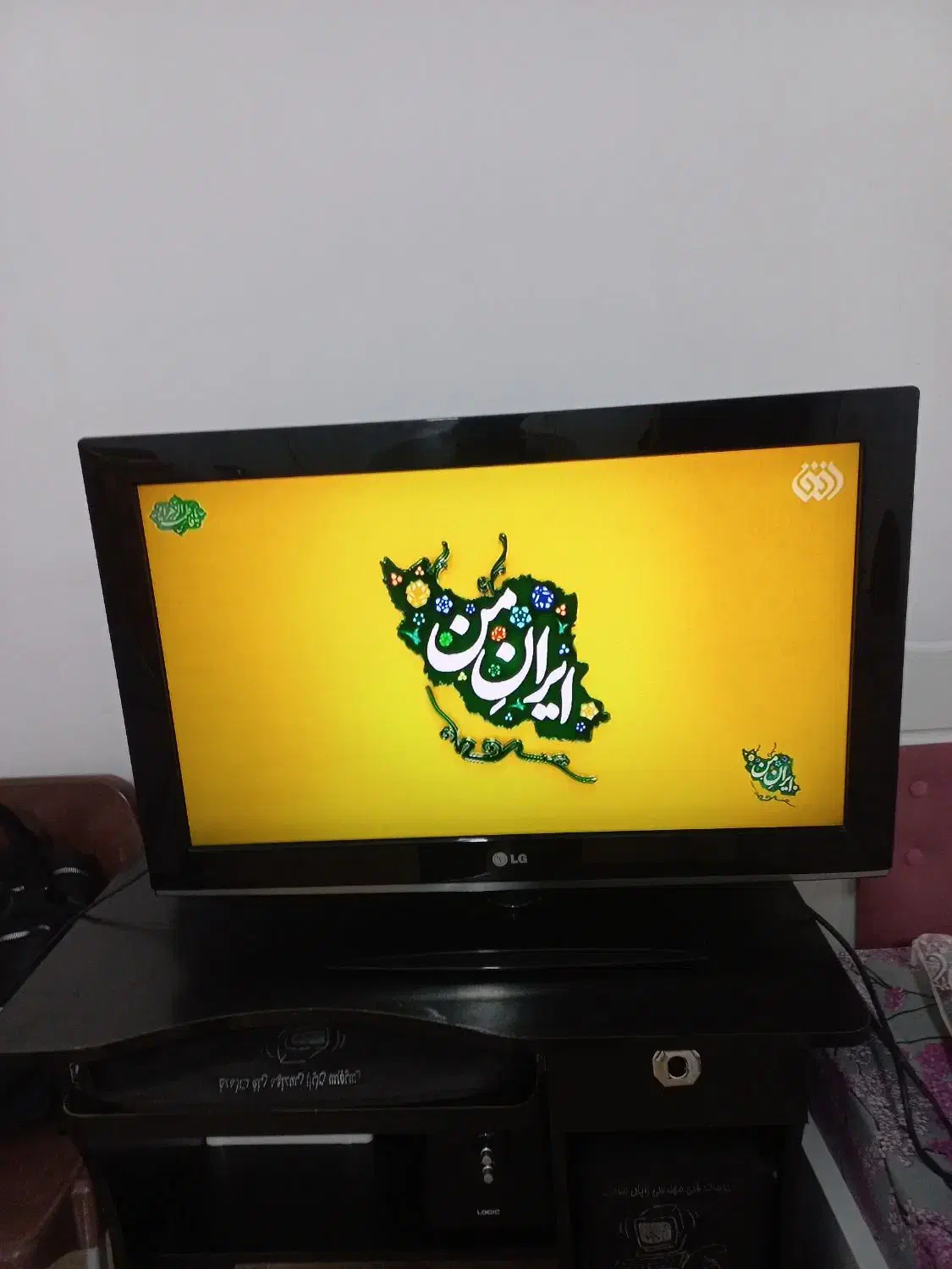 ال سی دی ۳۲ اینچ الجی|تلویزیون و پروژکتور|سنندج, |دیوار