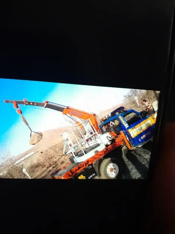 جرثقیل نیسان فروشی سه منظوره بالابرخودروبر دکل دار|خودرو سواری و وانت|تهران, خاک سفید|دیوار