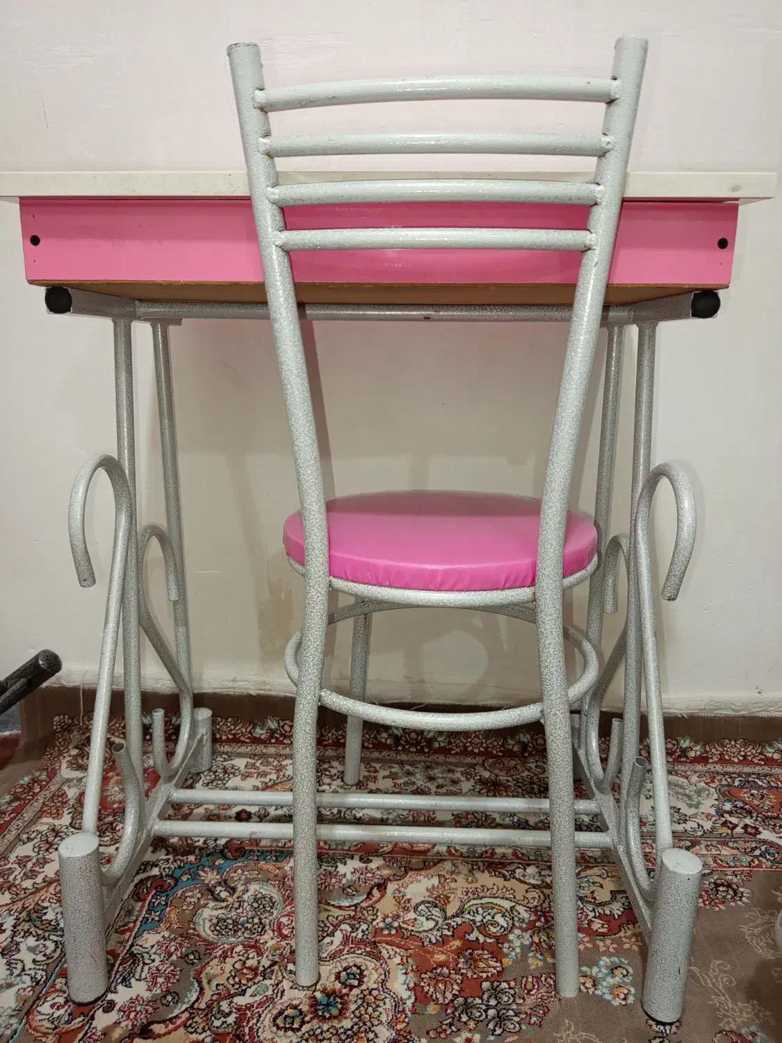 میز تحریر|میز تحریر و کامپیوتر|سقز, |دیوار