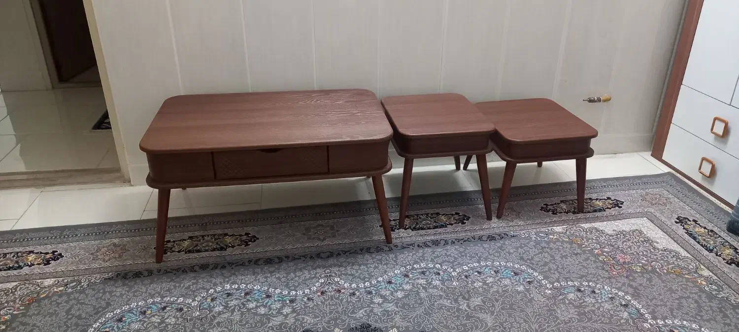 جلو مبلی وعسلی|مبلمان خانگی و میز عسلی|اردکان, |دیوار