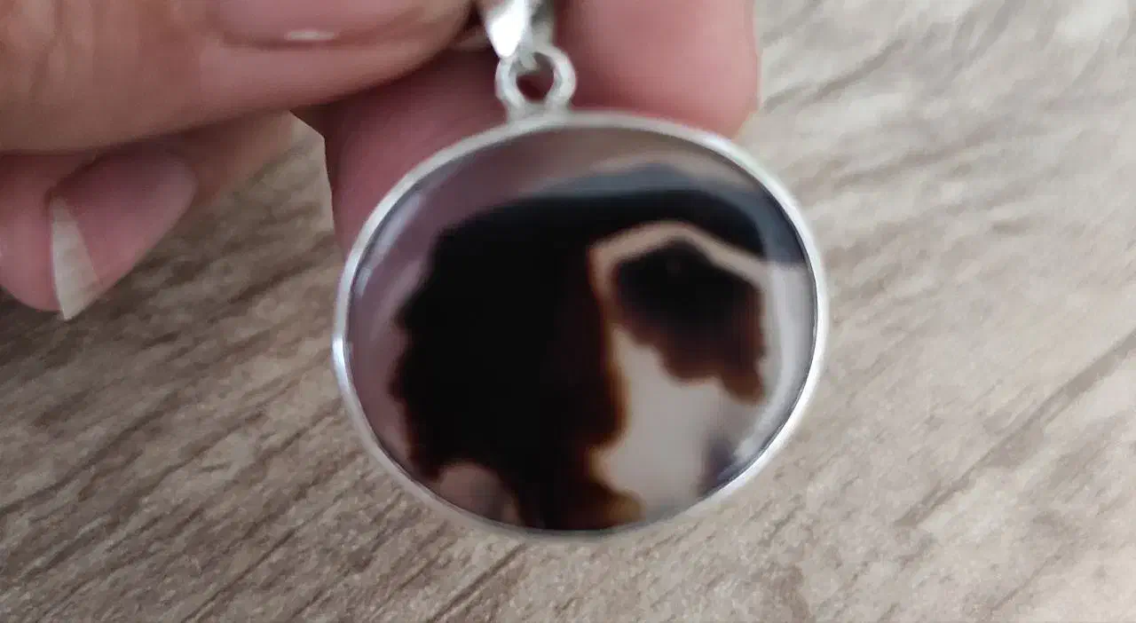 سنگ عقیق یمنی خاص|جواهرات|محمدیه-قزوین, |دیوار