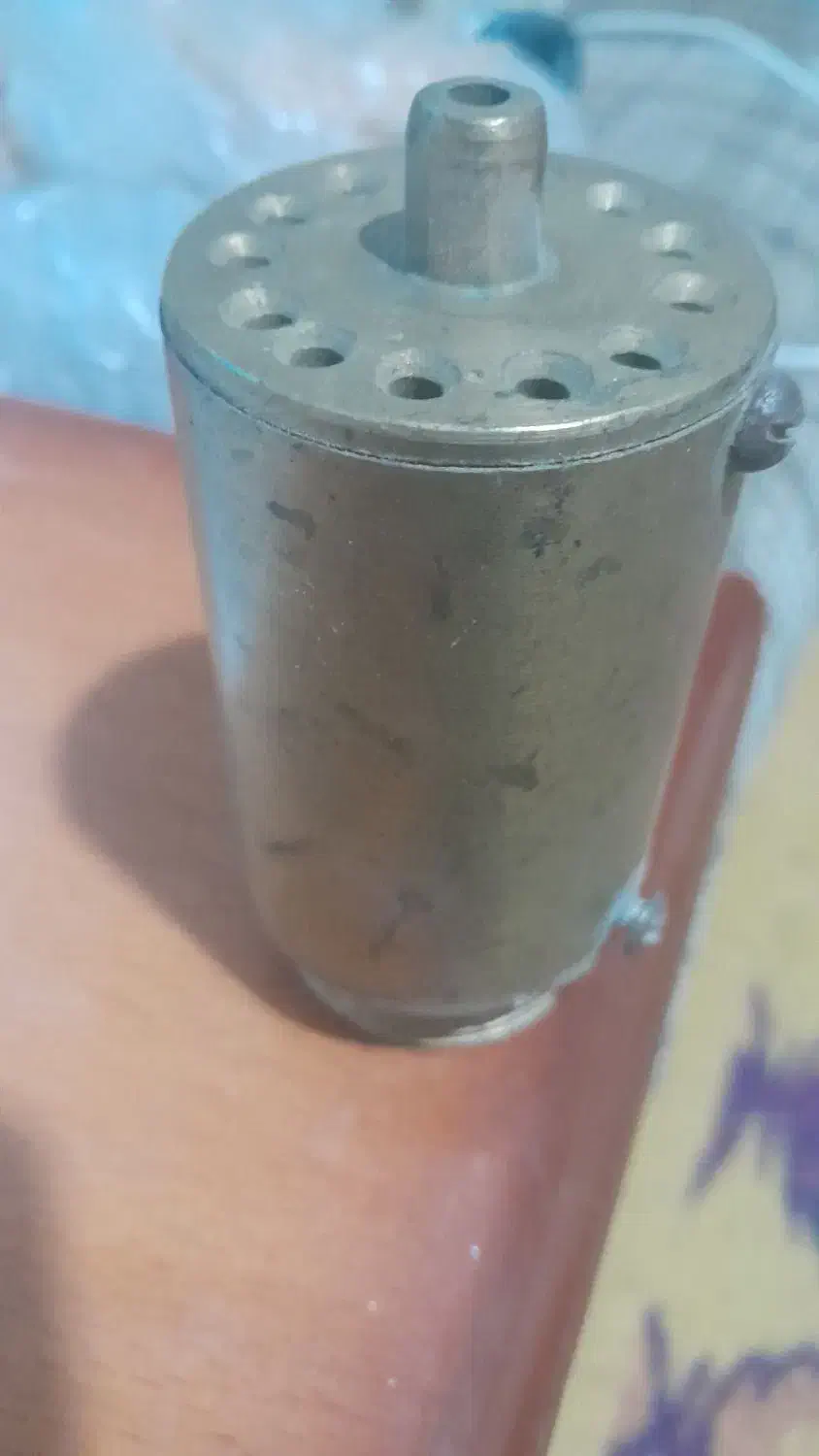 فواره گلدانی برنجی عتیقه|کلکسیون اشیاء عتیقه|شیراز, گلکوب|دیوار