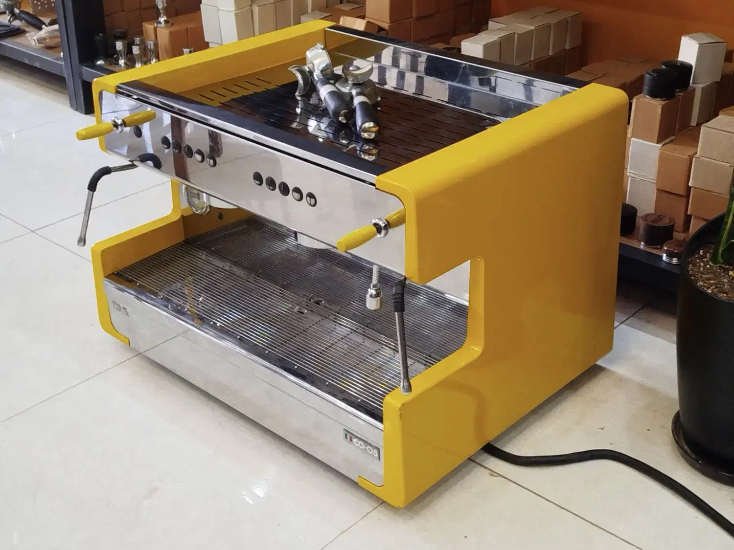 اسپرسو قهوه کافه|کافیشاپ و رستوران|شهرکرد, |دیوار